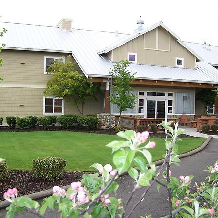 Homestead Resort Lynden Екстериор снимка