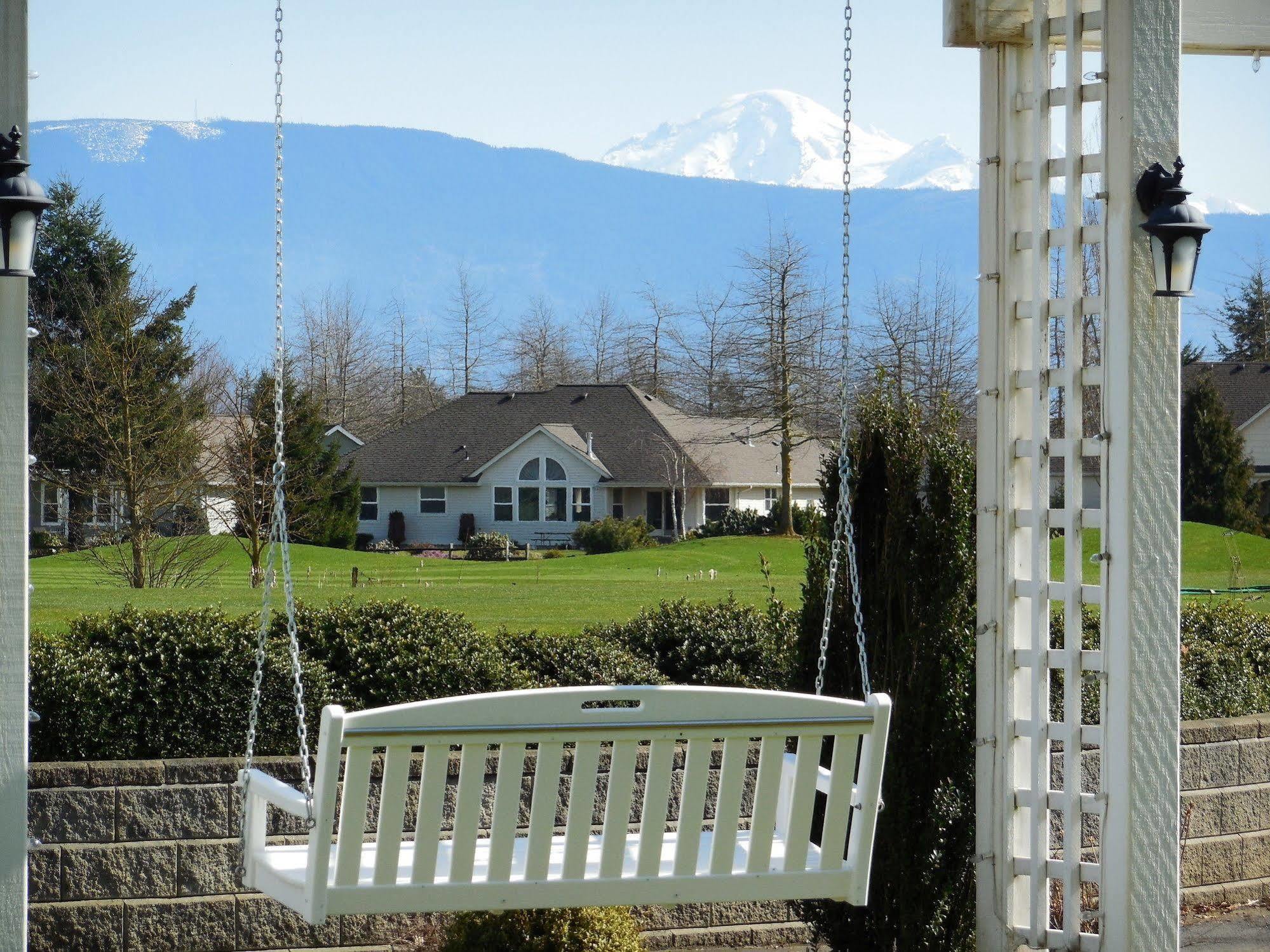 Homestead Resort Lynden Екстериор снимка